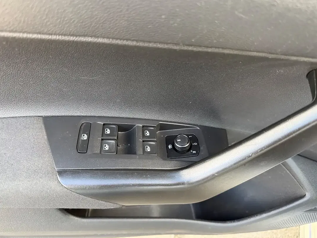 Volkswagen Polo Comfortline - Thumbnail 8