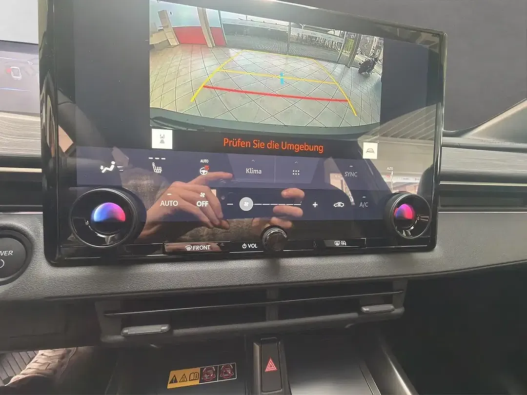 Toyota C-HR Teamplayer - Thumbnail 15