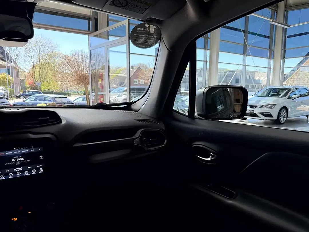 Jeep Renegade 1.3 T-GDI AUT Limited Longitude - Thumbnail 13