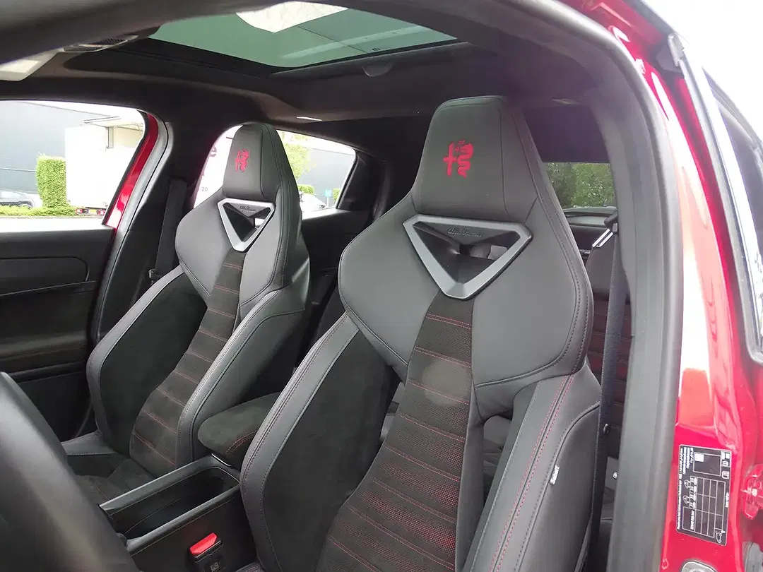 Alfa Romeo Junior BEV Elettrica Veloce - Thumbnail 13