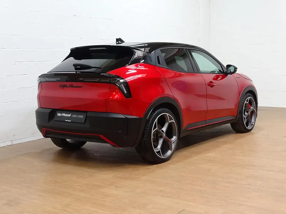 Alfa Romeo Junior BEV Elettrica Veloce - Thumbnail 5