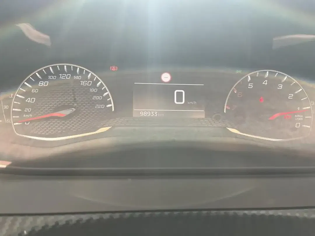 Peugeot 2008 Active Pack - Thumbnail 14