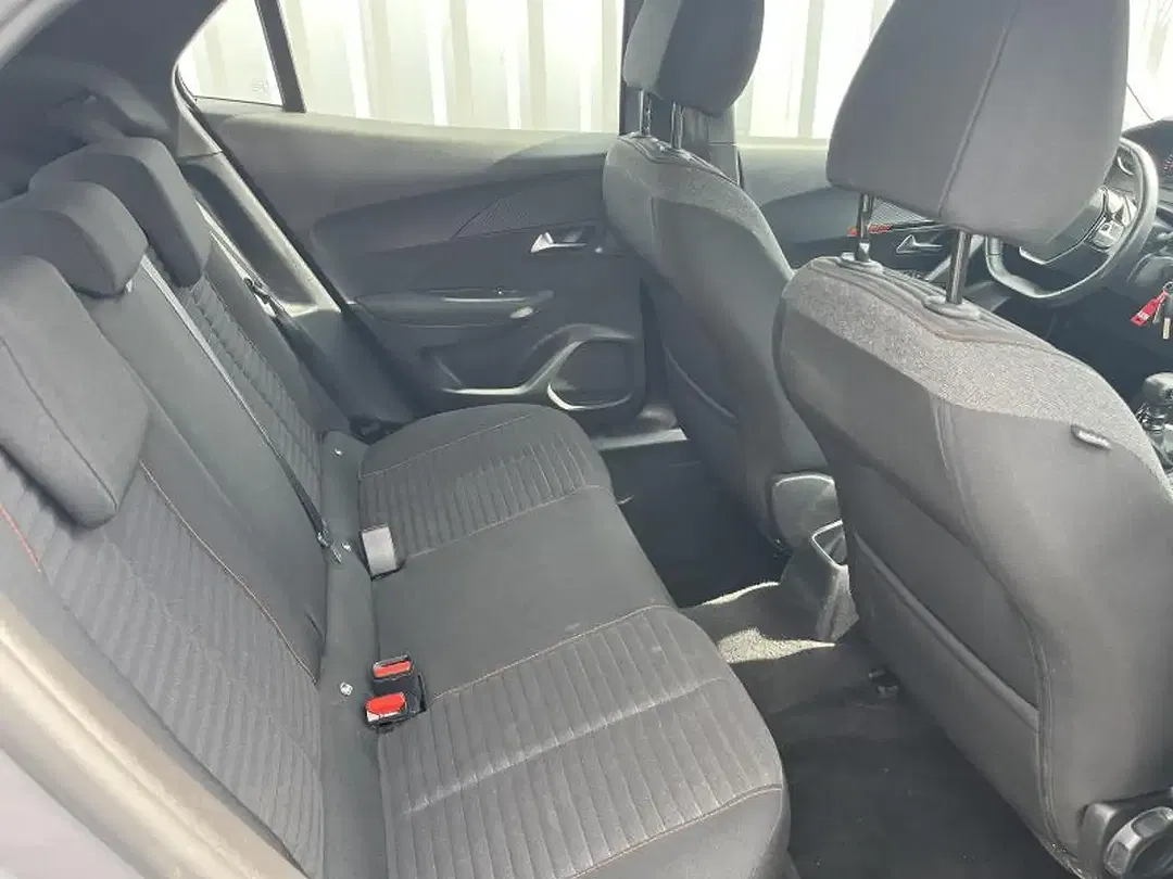 Peugeot 2008 Active Pack - Thumbnail 9