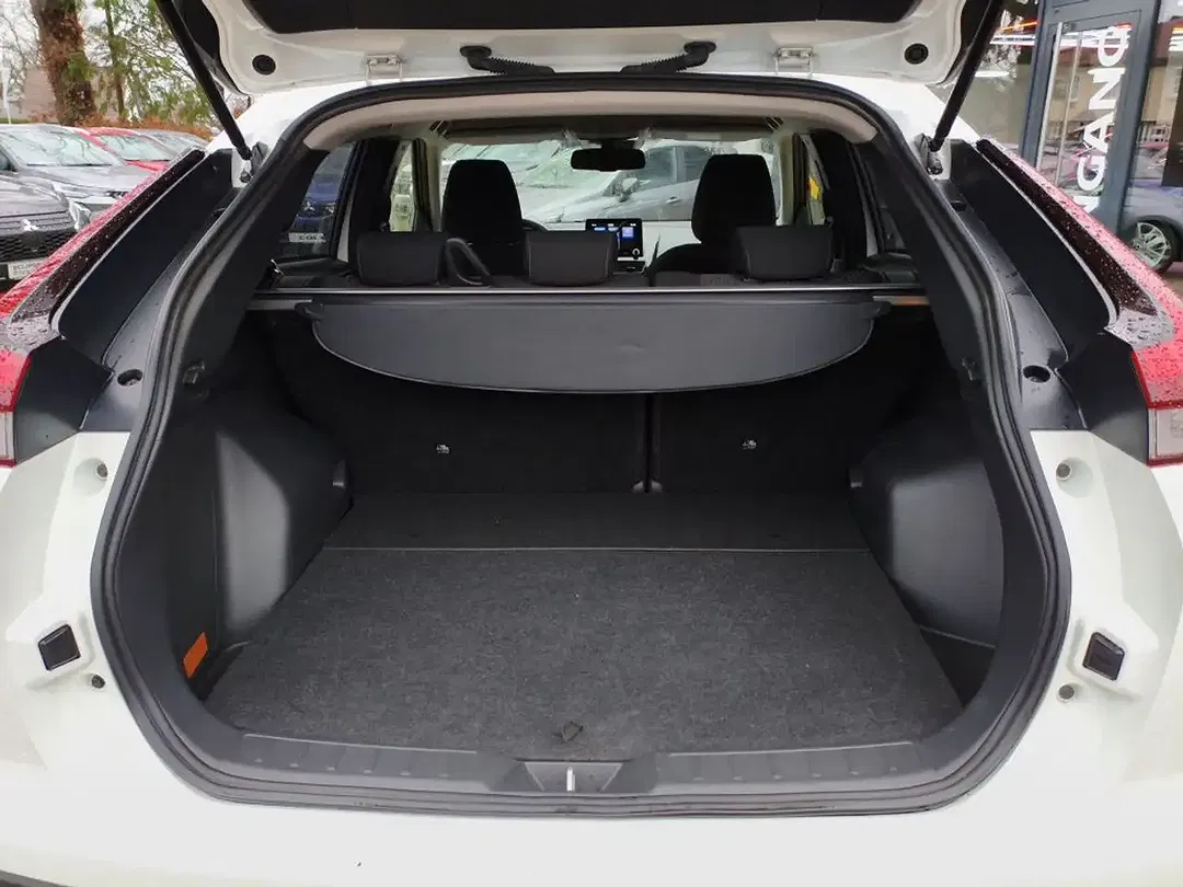 Mitsubishi Eclipse Cross PHEV Hybrid 4WD Basis - foto 12