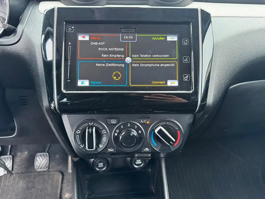 Suzuki Swift Hybrid 1.2 Dualjet Comfort+ - Thumbnail 10