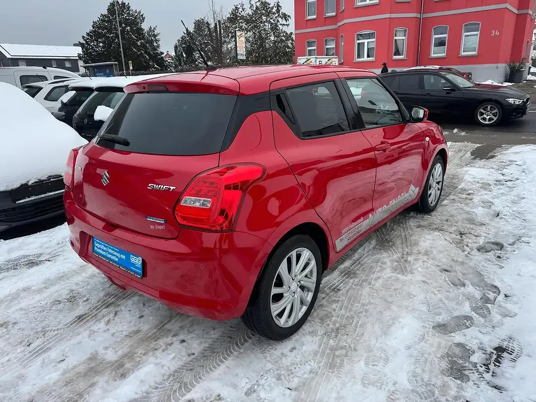 Suzuki Swift Hybrid 1.2 Dualjet Comfort+ - Thumbnail 4