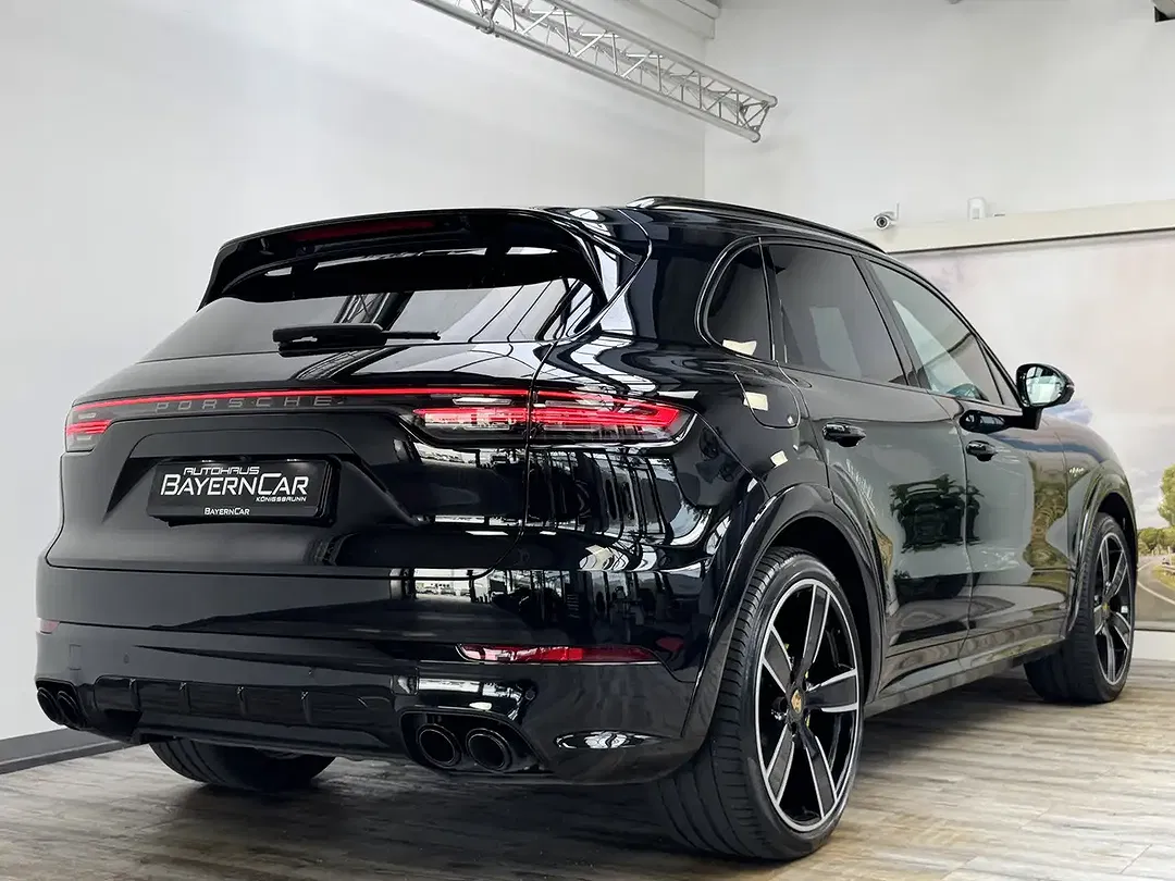 Porsche Cayenne E-Hybrid Sport Design - Thumbnail 6