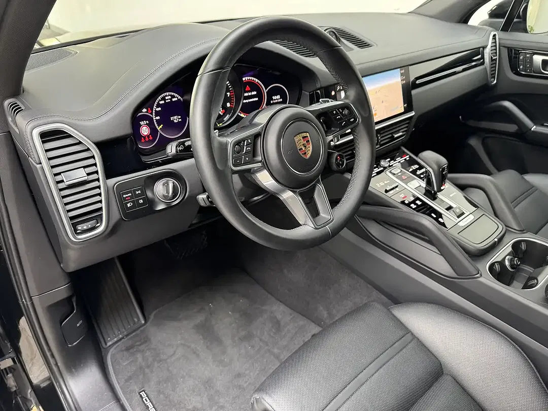 Porsche Cayenne E-Hybrid Sport Design - Thumbnail 8
