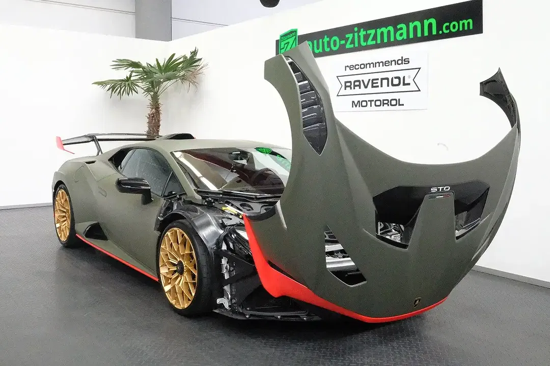 Lamborghini Huracán STO - Thumbnail 10
