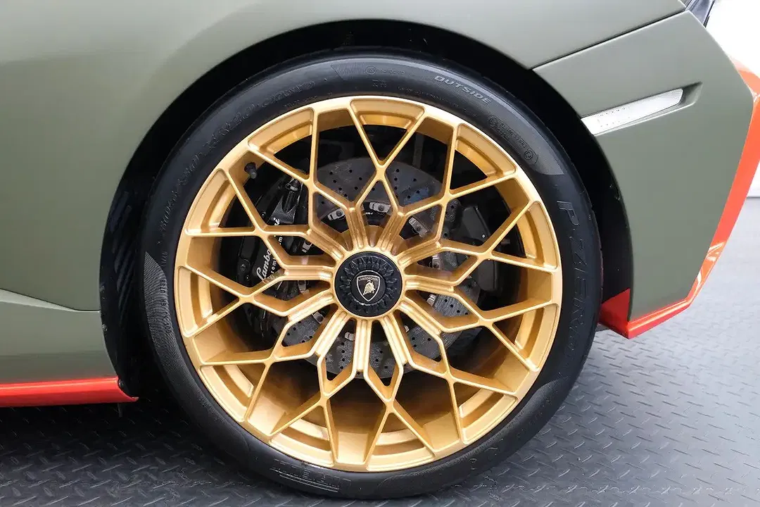 Lamborghini Huracán STO - Thumbnail 13