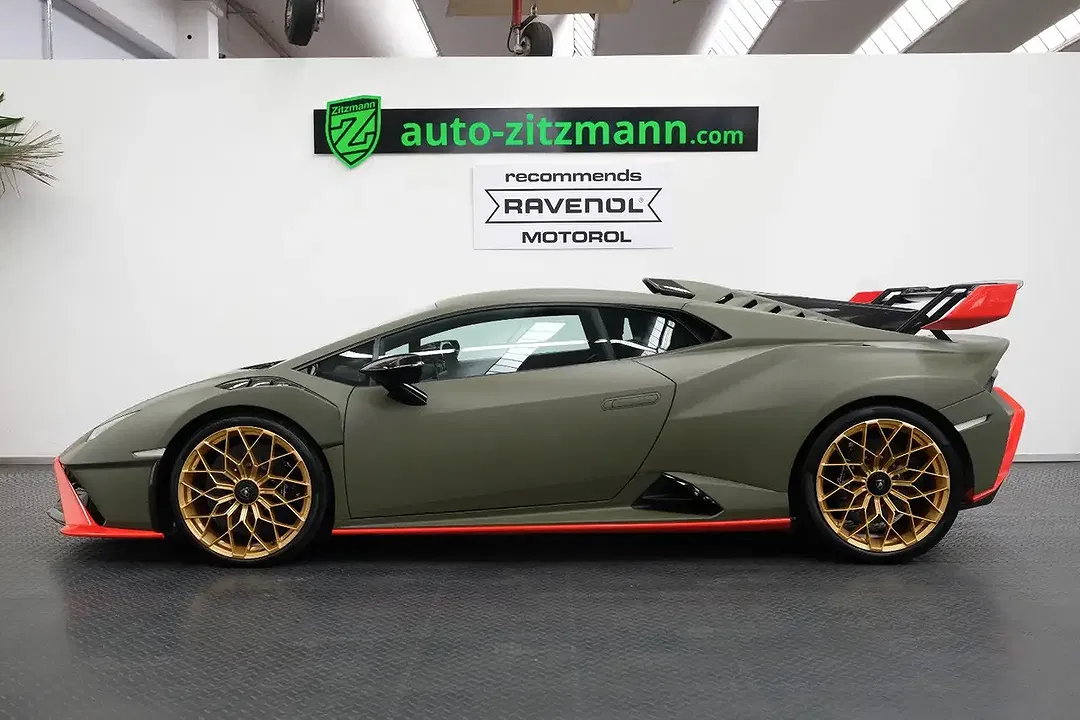 Lamborghini Huracán STO - Thumbnail 4