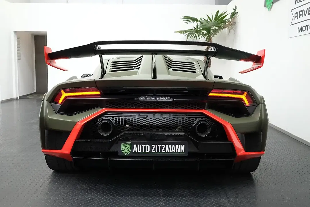 Lamborghini Huracán STO - Thumbnail 6