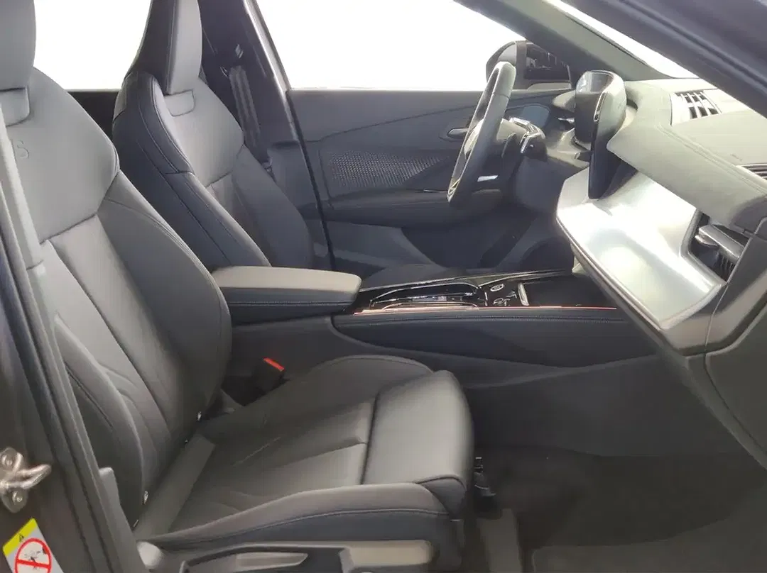 Audi Q3 TFSI S tronic Matrix LED Sportback S line - Thumbnail 8