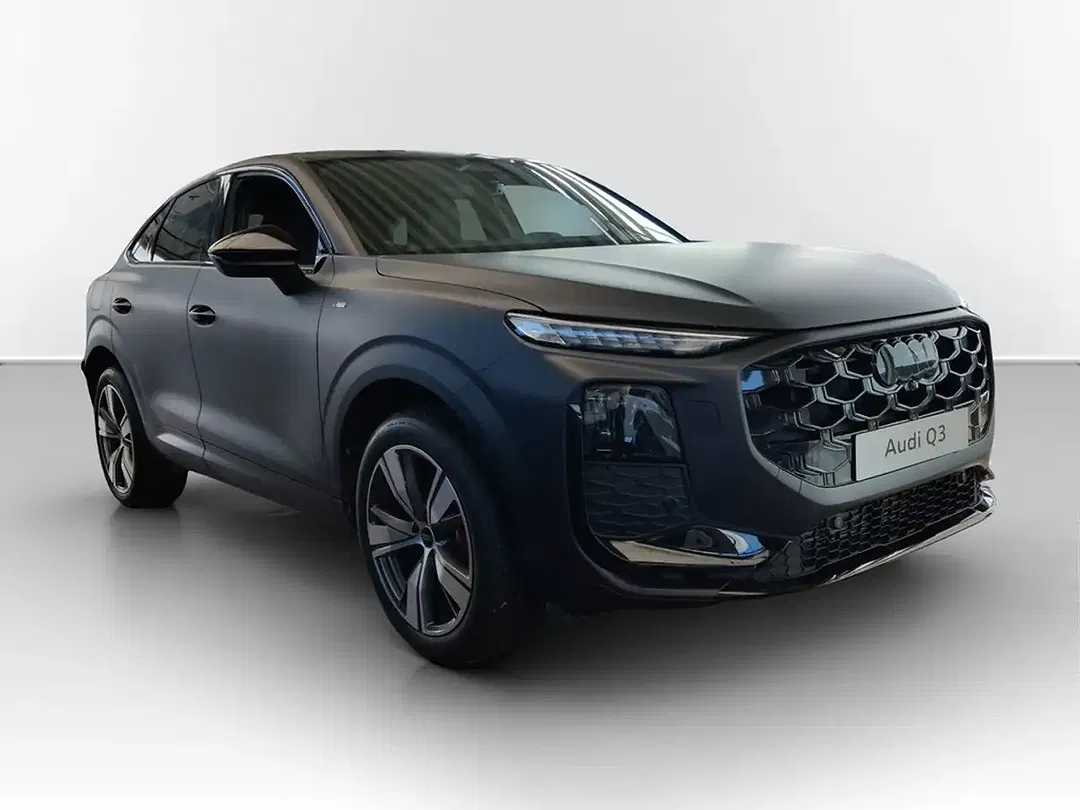 Audi Q3 TFSI S tronic Matrix LED Sportback S line - Thumbnail 3
