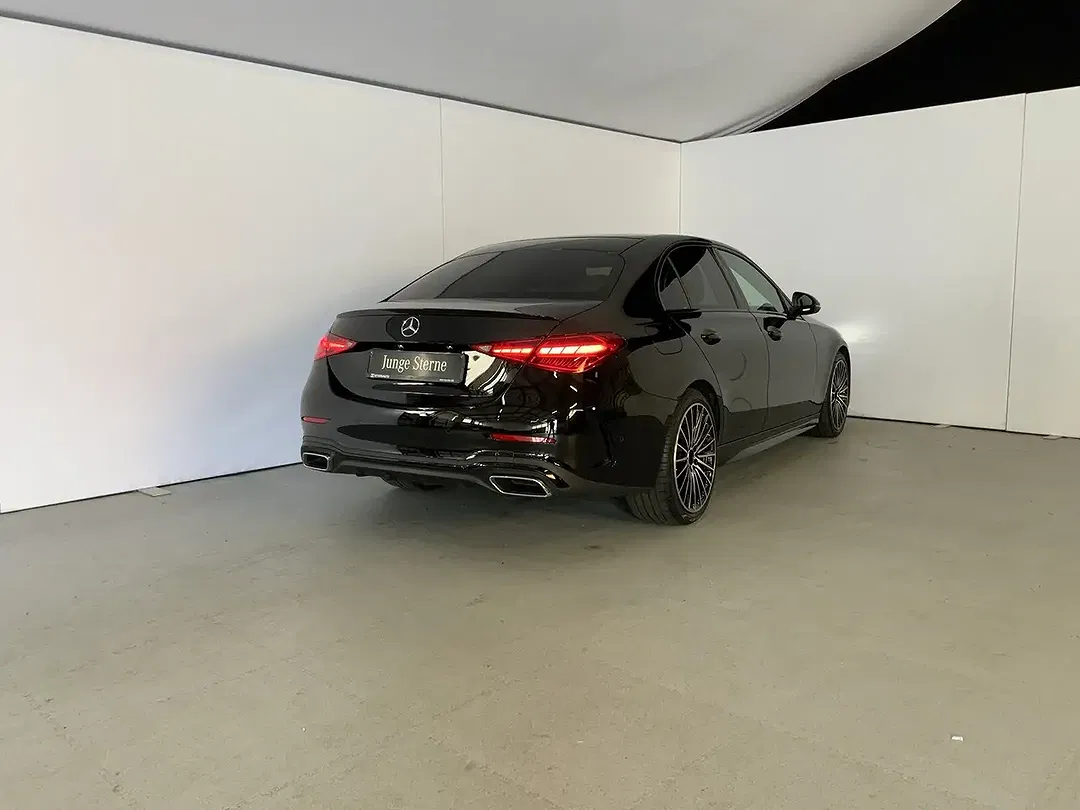 Mercedes-Benz C 200 AMG Night - Thumbnail 4