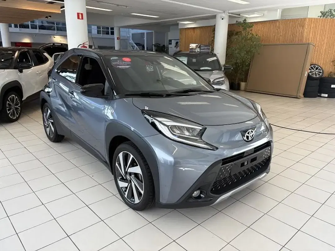 Toyota Aygo - Thumbnail 3