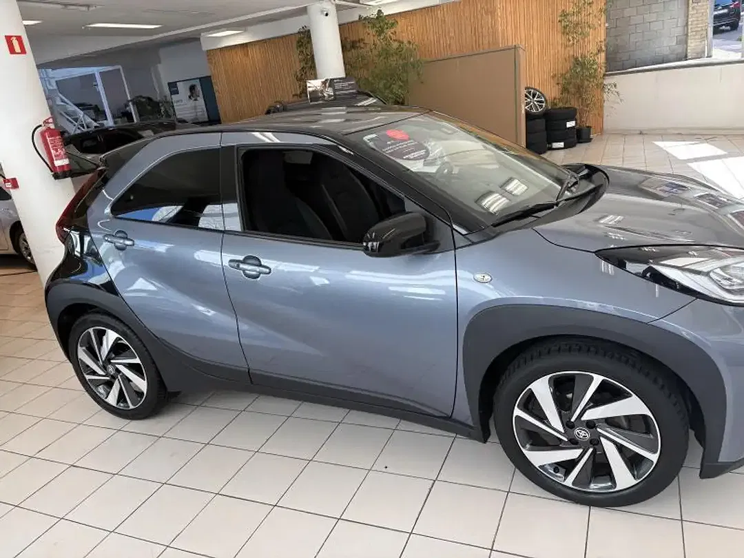 Toyota Aygo - Thumbnail 4