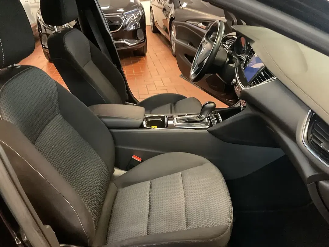 Opel Insignia Elegance - Thumbnail 10