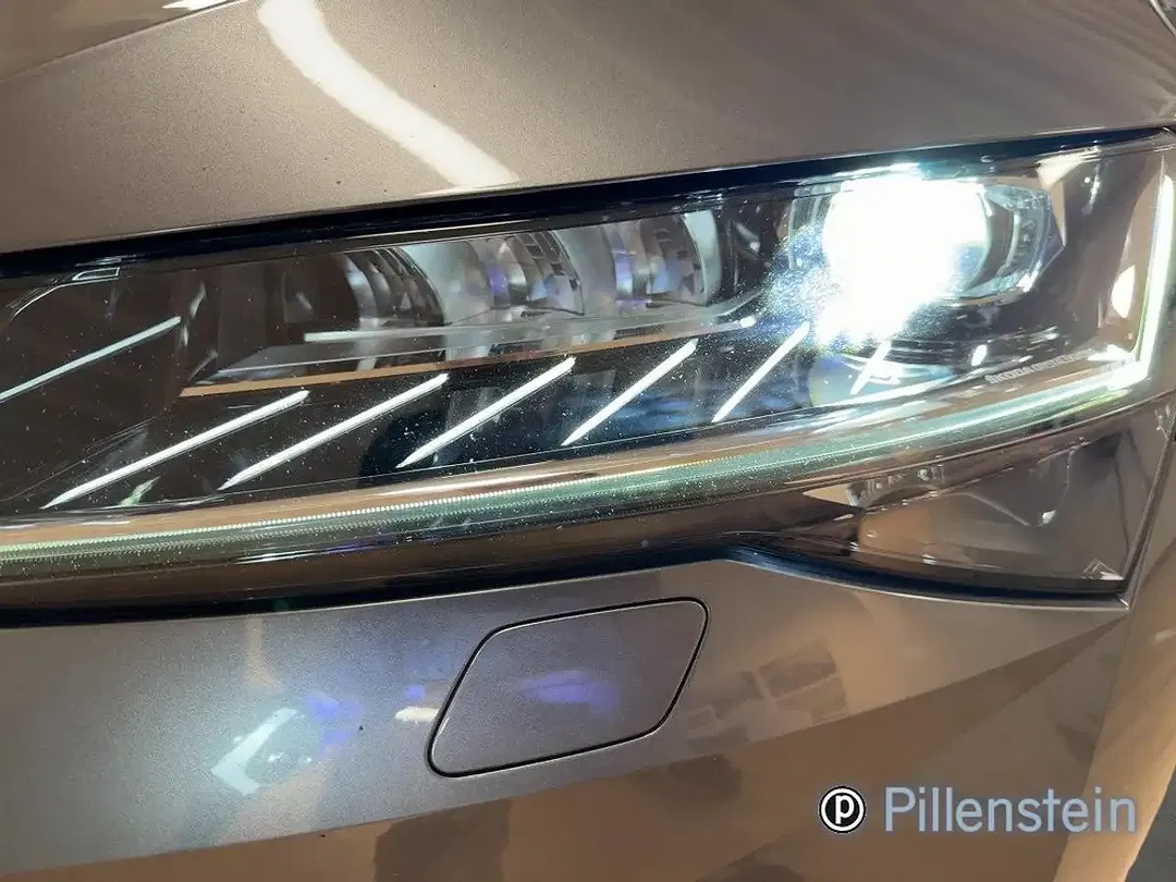 Skoda Superb 2.0 TDI DSG Combi L&K - Thumbnail 14