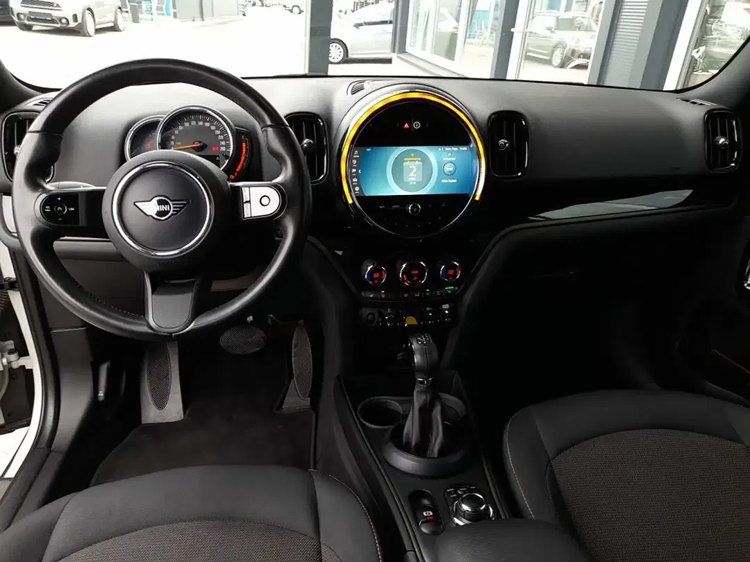 MINI Countryman SE All4 PHEV AUT 4x4 - Thumbnail 3