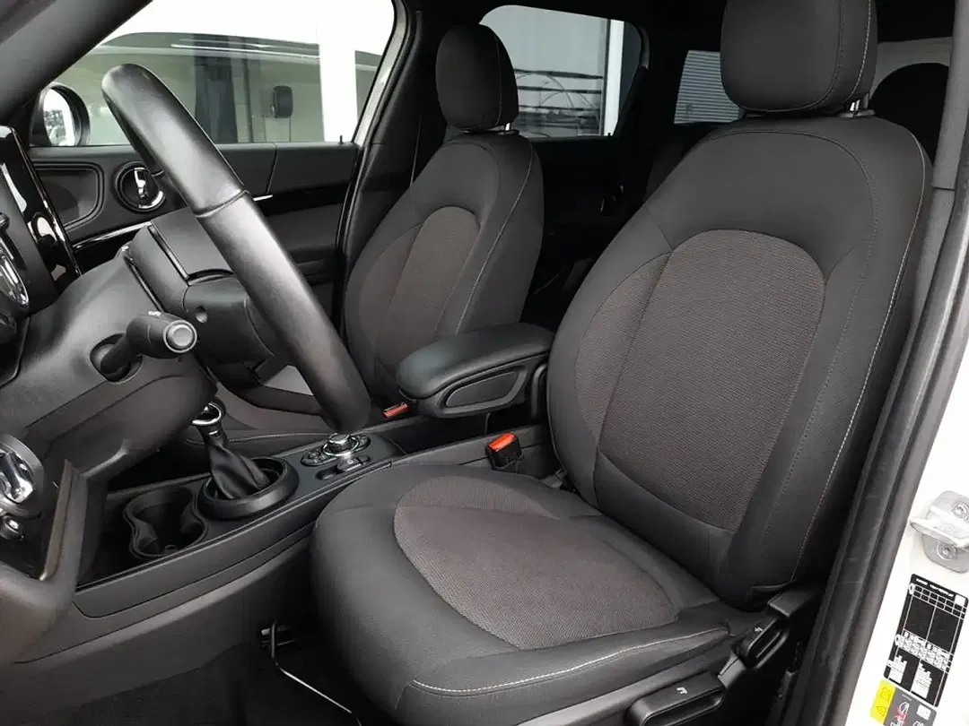 MINI Countryman SE All4 PHEV AUT 4x4 - Thumbnail 9