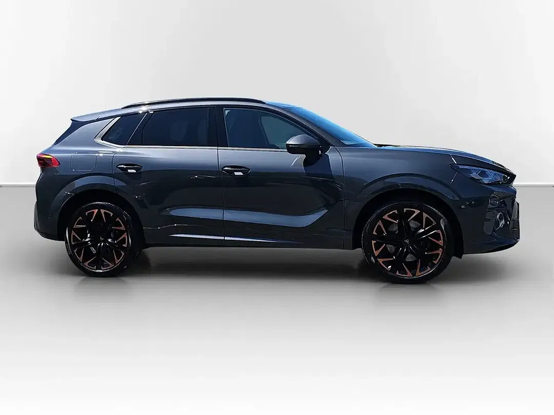 CUPRA Terramar 1.5 PHEV TSI DSG VZ DCC Matrix LED Copper - Thumbnail 4