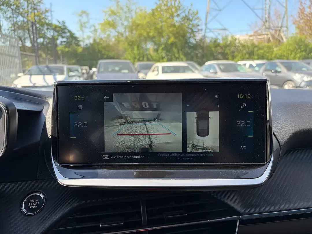 Peugeot e-208 Allure - Thumbnail 13