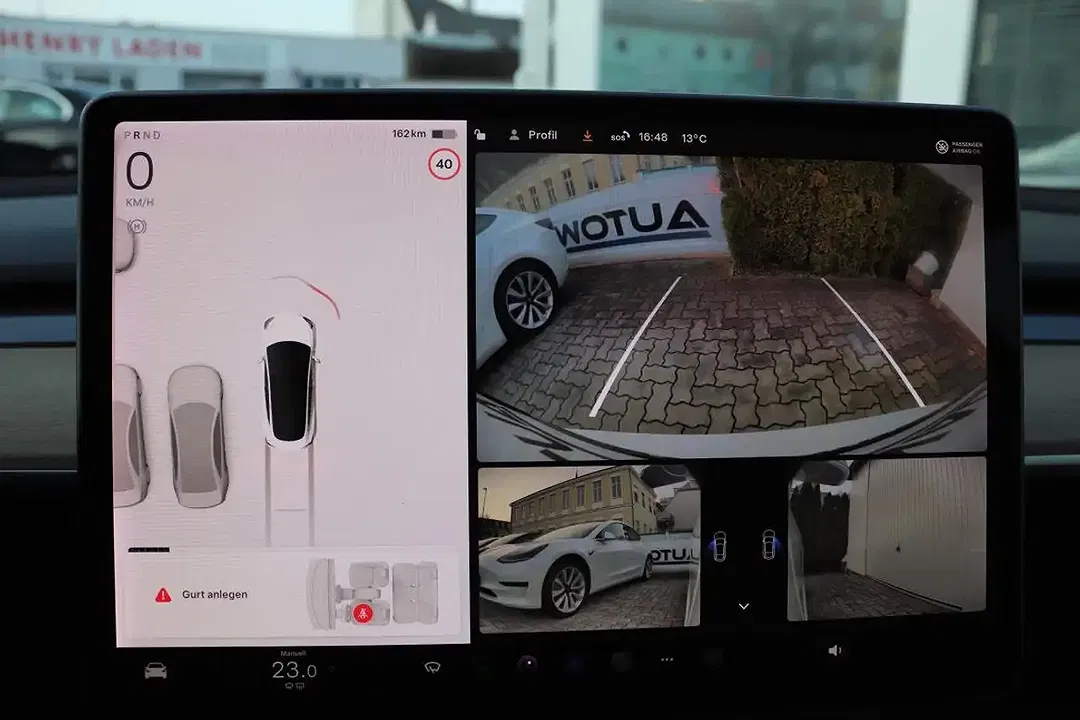 Tesla Model 3 RWD Standard Range Plus - Thumbnail 13
