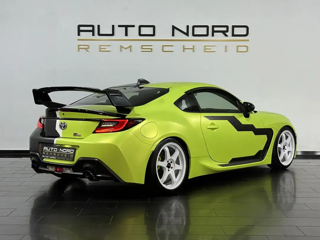 Toyota GR86 Premium - Thumbnail 7