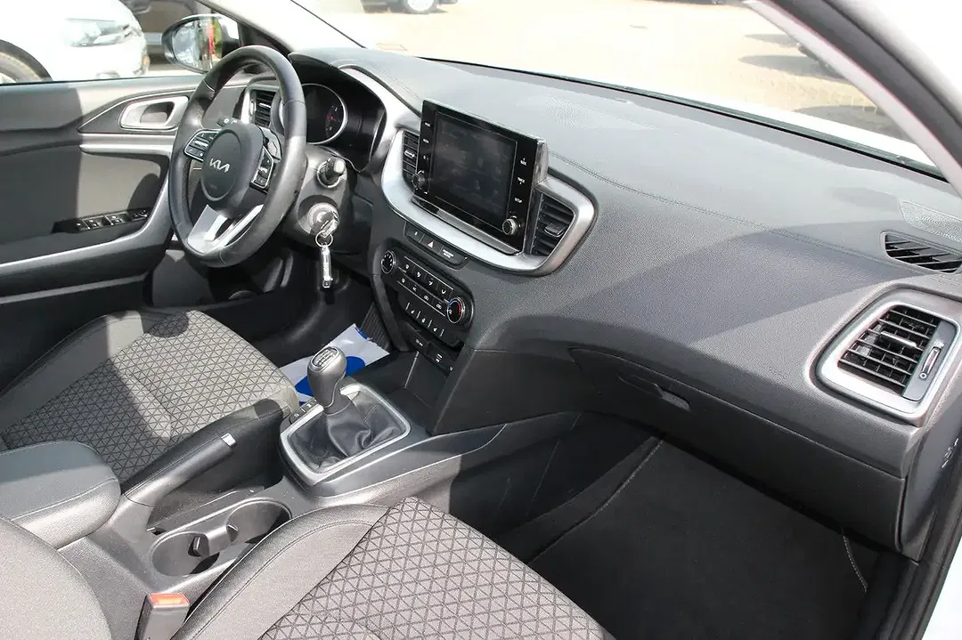 Kia Ceed / cee'd - Thumbnail 7