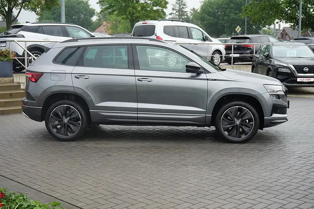 Skoda Karoq 1.5 TSI DSG Sportline - Thumbnail 4