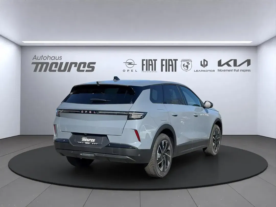 Opel Grandland GS - Thumbnail 4