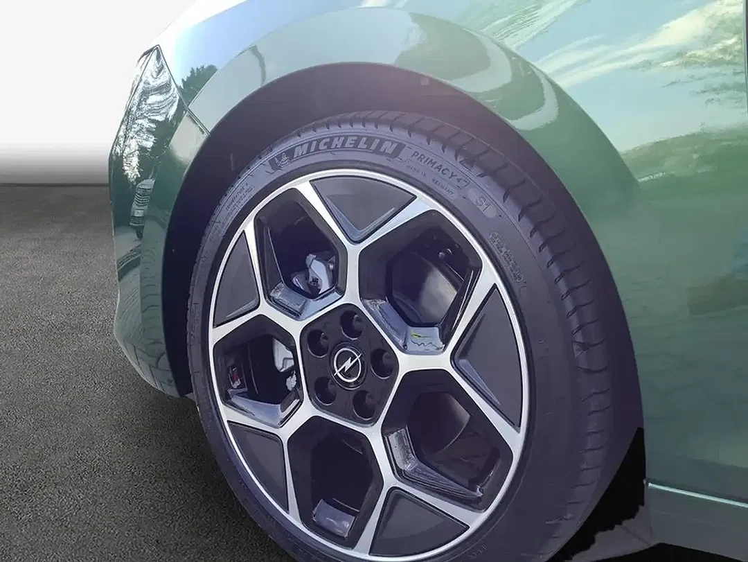 Opel Astra Hybrid Ultimate - Thumbnail 6