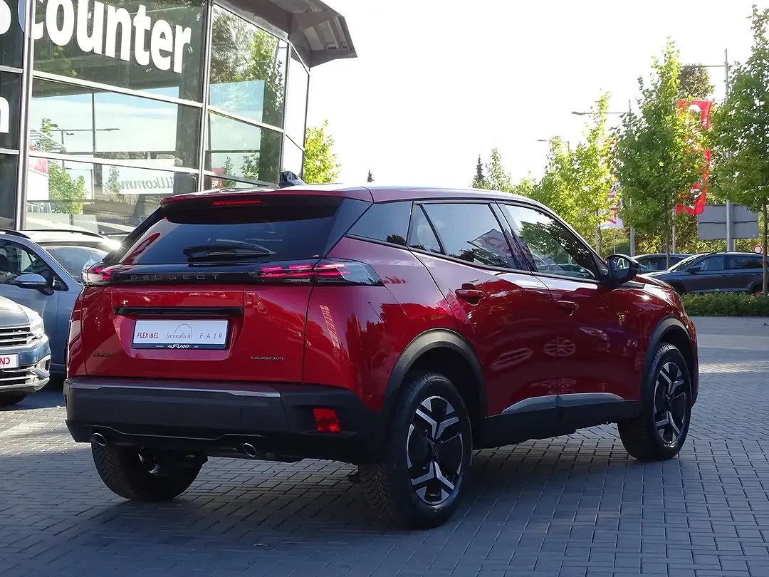 Peugeot 2008 145 PureTech AUT - Thumbnail 4