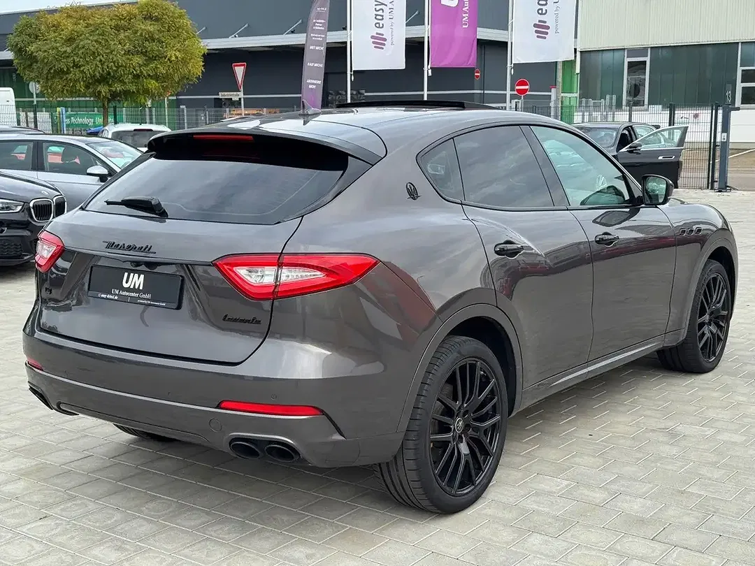 Maserati Levante - Thumbnail 6