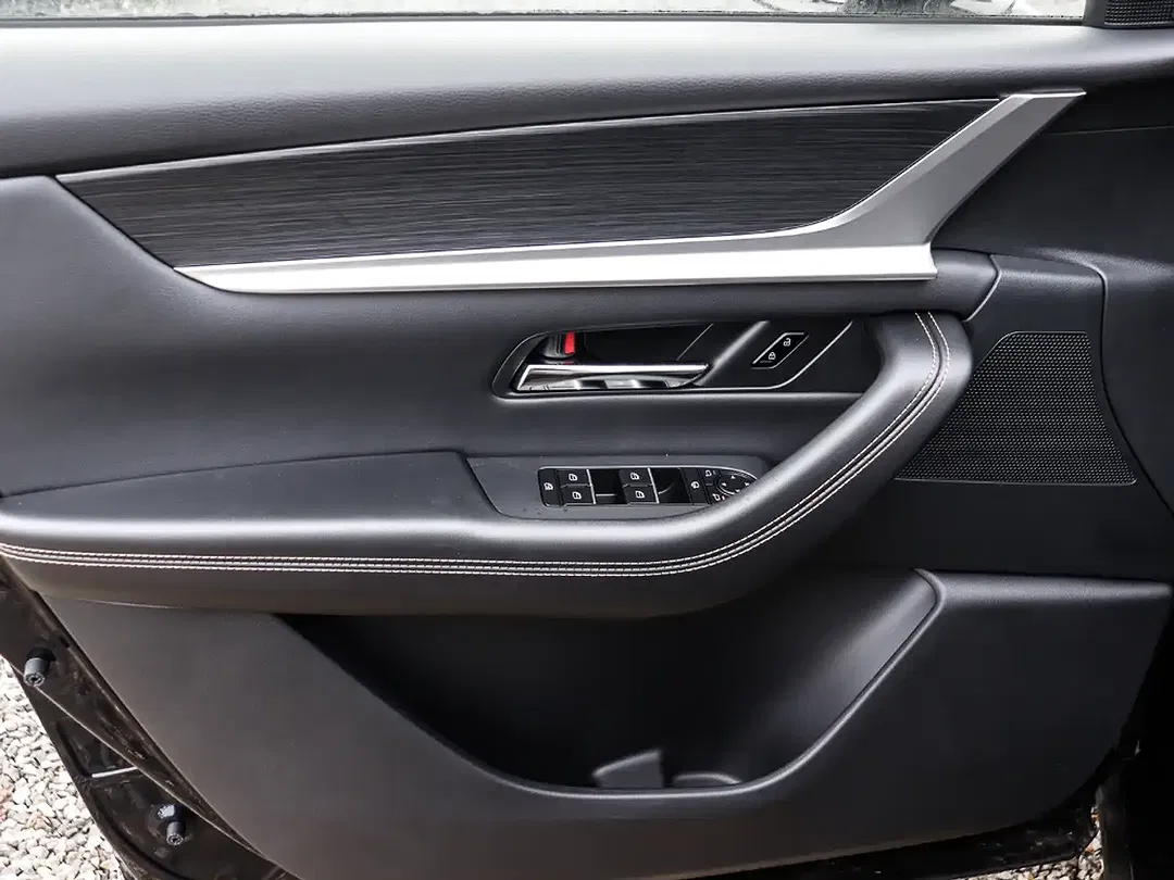 Mazda CX-80 2.5 e-SKYACTIV 8AT AWD PHEV Homura - Thumbnail 8