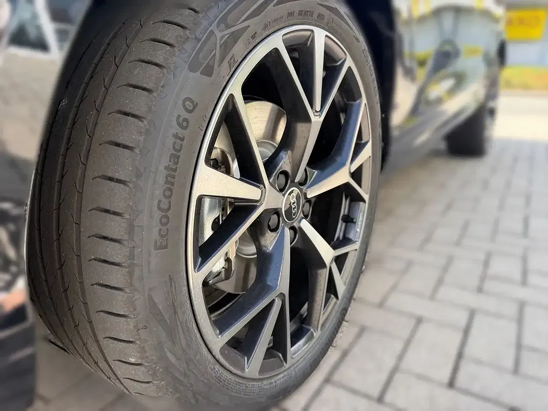 Audi Q3 S tronic - Thumbnail 8