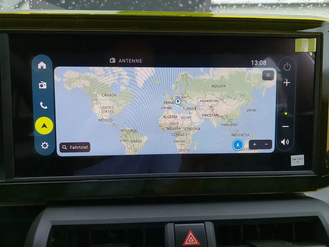 Fiat Grande Panda EV La Prima - Thumbnail 9