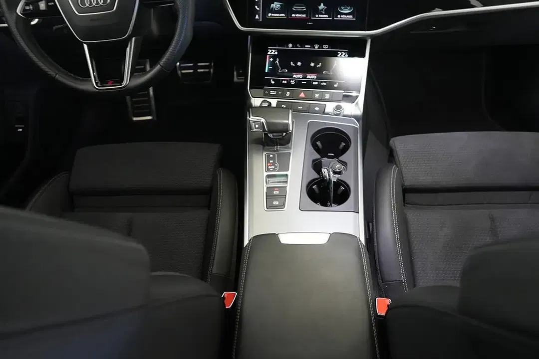 Audi A6 45 TFSI quattro Avant S line - Thumbnail 14