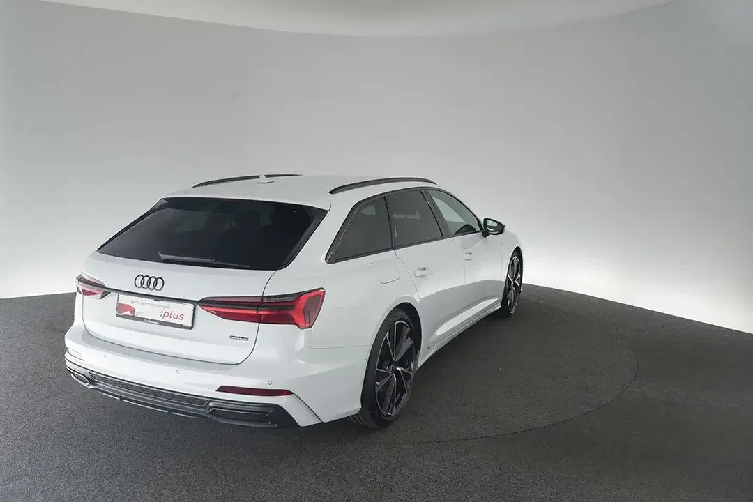 Audi A6 45 TFSI quattro Avant S line - foto 2