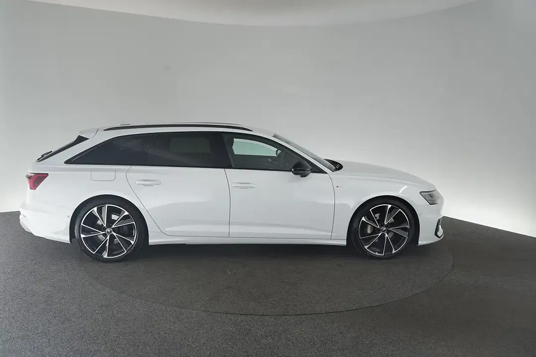 Audi A6 45 TFSI quattro Avant S line - Thumbnail 6