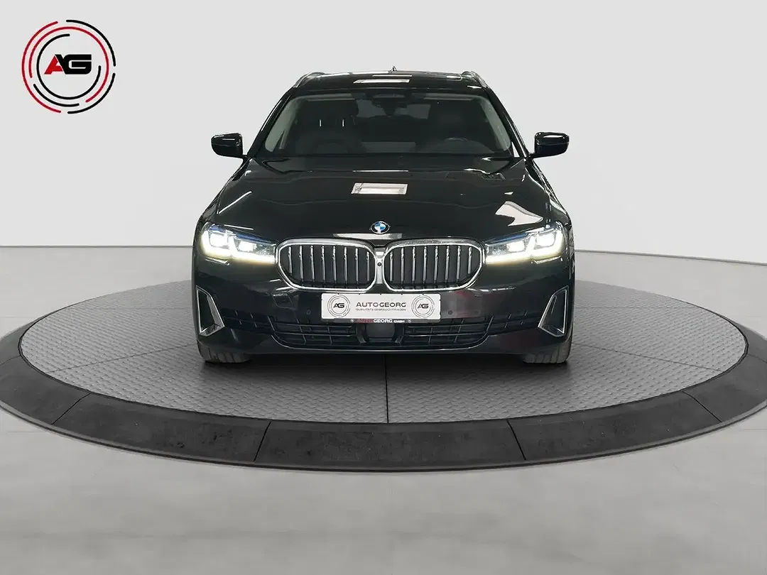 BMW 540 Pro - Thumbnail 2