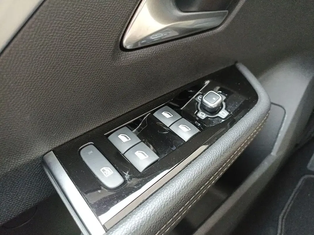 Opel Astra AUT GS - Thumbnail 13