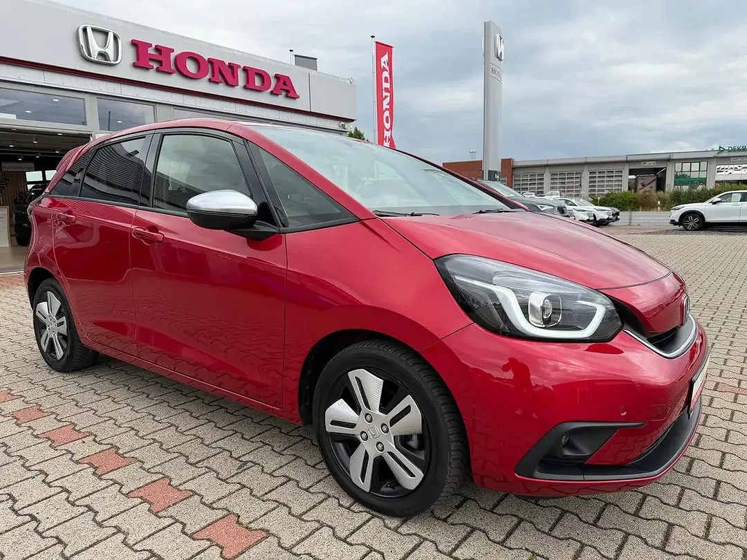 Honda Jazz 1.5 i-MMD Hybrid Executive - Thumbnail 4