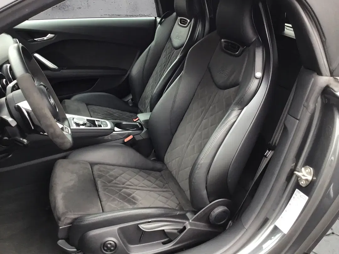 Audi TT RS 2.5 TFSI Roadster - Thumbnail 5