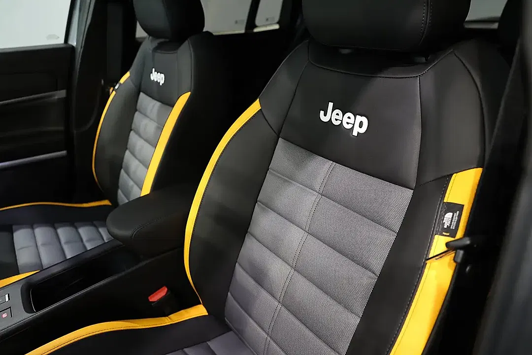 Jeep Avenger 1.2 e-Hybrid DCT 4xe The North Face - Thumbnail 10