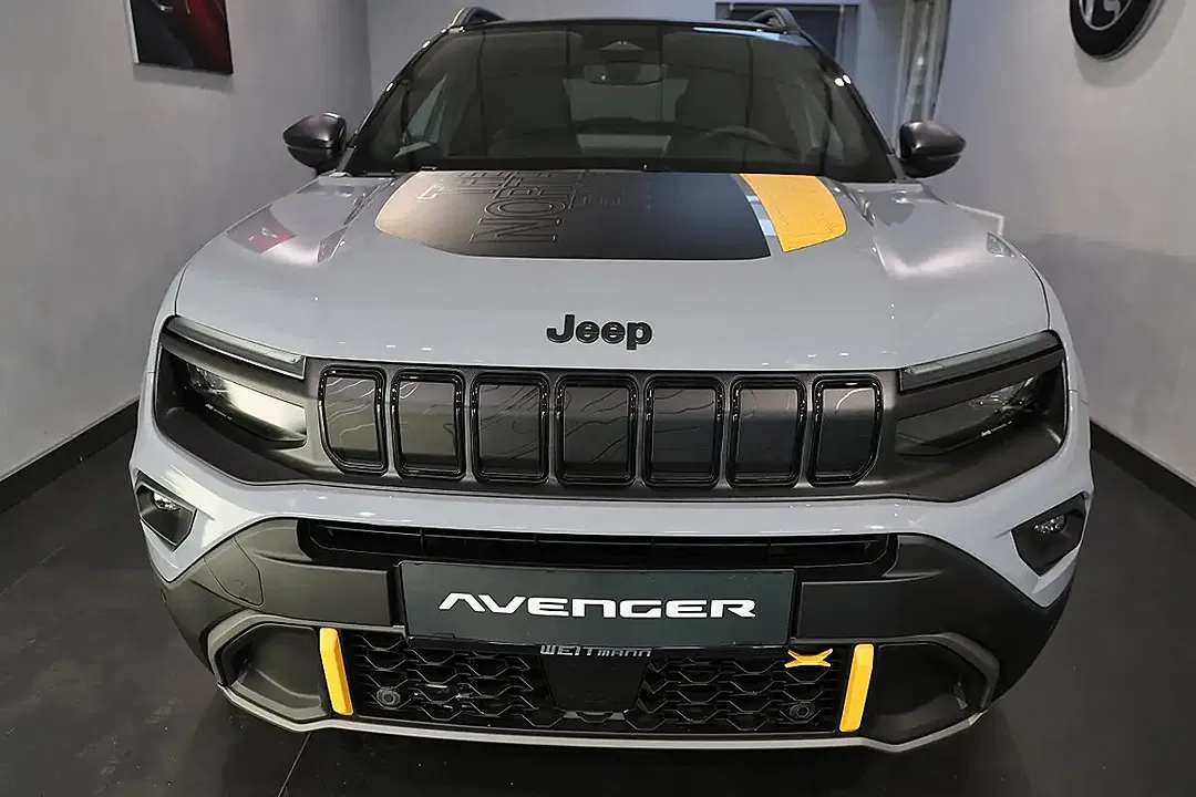 Jeep Avenger 1.2 e-Hybrid DCT 4xe The North Face - Thumbnail 7