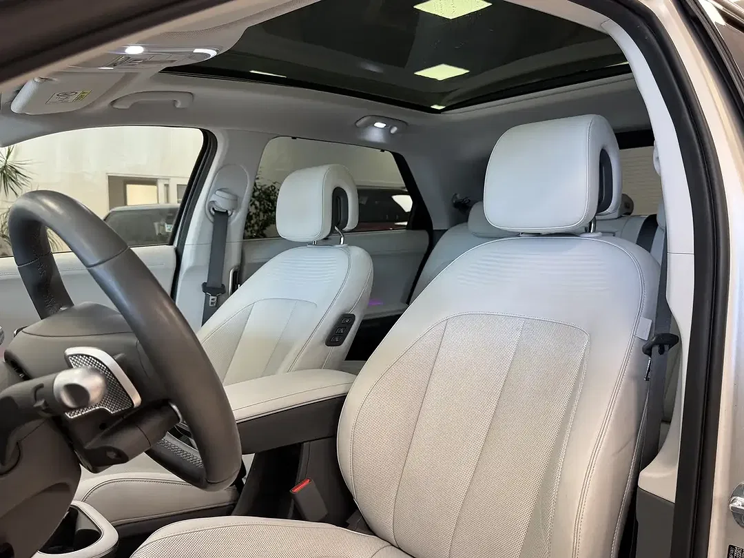 Hyundai IONIQ 5 UNIQ - Thumbnail 12