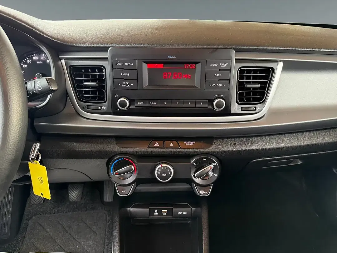 Kia Rio 1.2 - Thumbnail 12