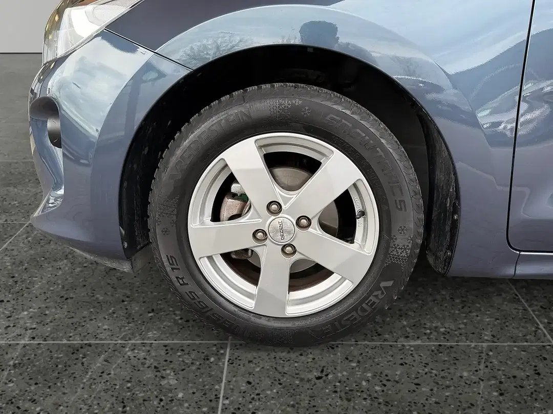 Kia Rio 1.2 - foto 15